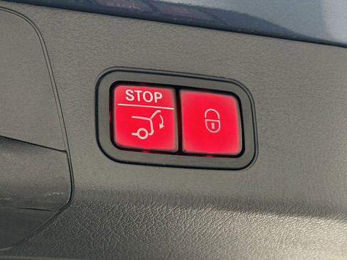 Certified 2023 Mercedes-Benz EQB 300 4MATIC image 20