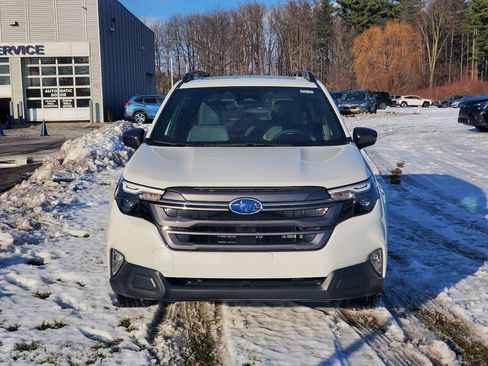 Certified 2026 Subaru Forester Premium AWD/4WD image 2