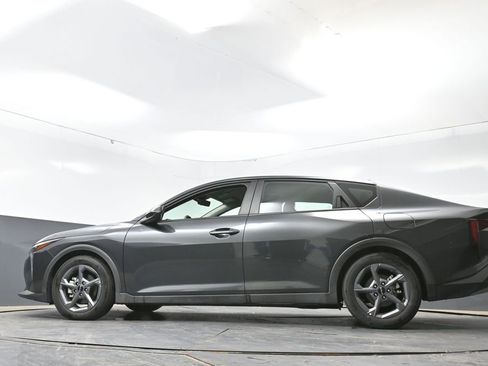 Used 2025 Kia K4 FWD image 28