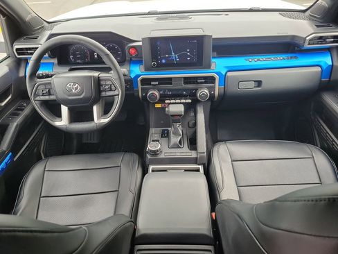 Used 2024 Toyota Tacoma TRD Off-Road w/ TRD Off Road Upgrade Package AWD/4WD image 21