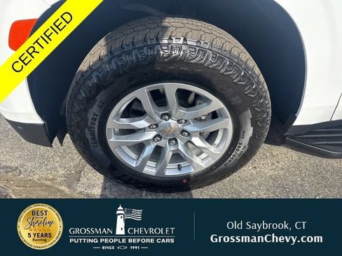 Used 2024 Chevrolet Tahoe LT AWD/4WD image 32