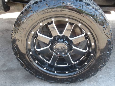 Used 2015 Chevrolet Silverado 2500 LTZ w/ Snow Plow Prep Package AWD/4WD image 8