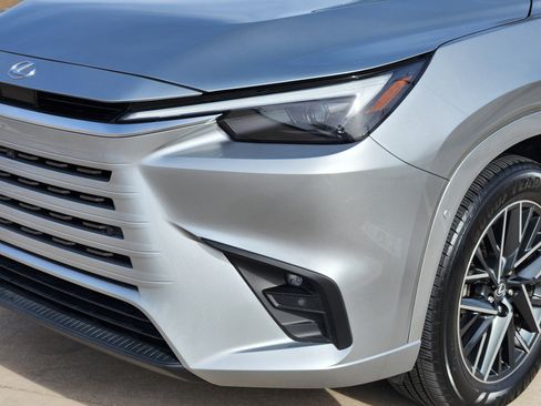 Used 2025 Lexus TX 350 AWD w/ Technology Package image 6