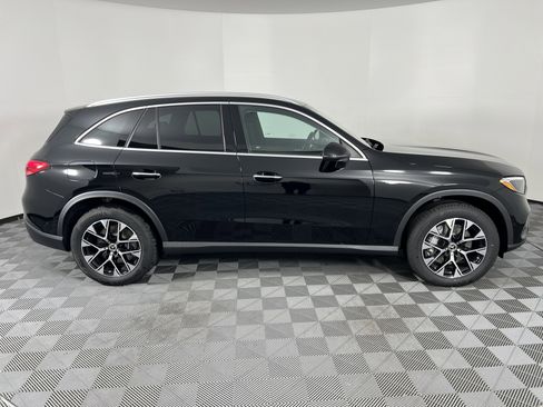 New 2025 Mercedes-Benz GLC 350e 4MATIC image 15