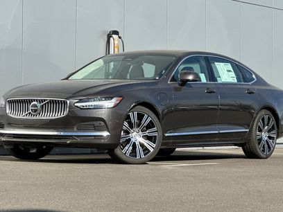 New 2024 Volvo S90 T8 Ultimate