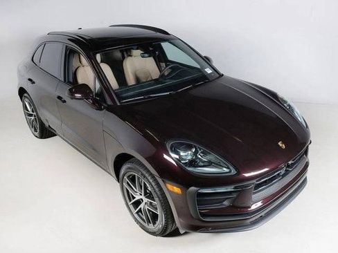 New 2026 Porsche Macan AWD/4WD image 33
