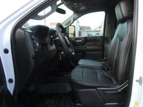 Used 2021 Chevrolet Silverado 2500 W/T w/ WT Fleet Convenience Package image 8