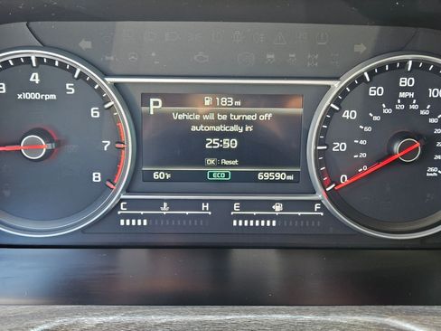 Used 2022 Kia Sorento S AWD/4WD image 23