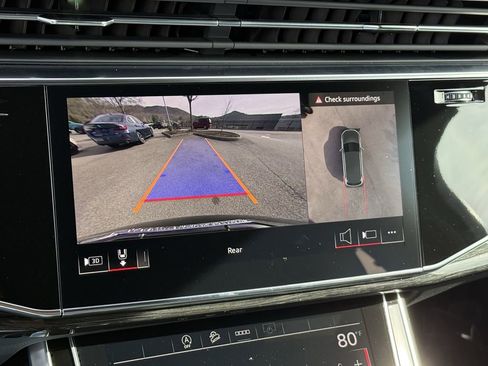 Used 2025 Audi Q7 3.0T Premium Plus AWD/4WD image 24