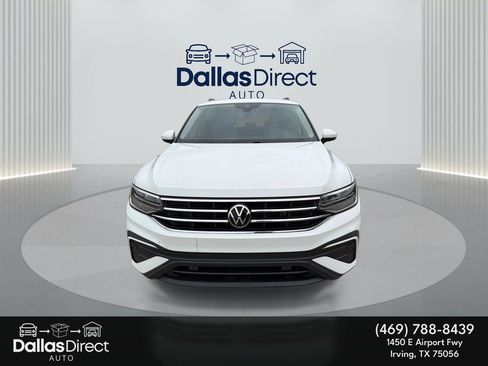 Used 2022 Volkswagen Tiguan SE FWD image 3
