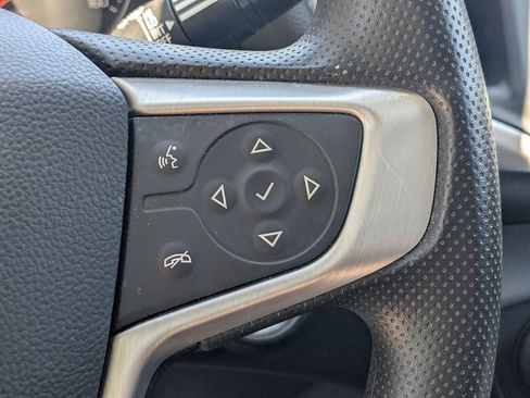 Used 2024 GMC Terrain SLE FWD image 18
