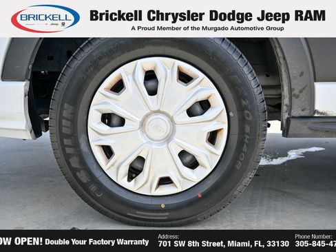 Used 2024 Ford Transit 350 XLT RWD image 32