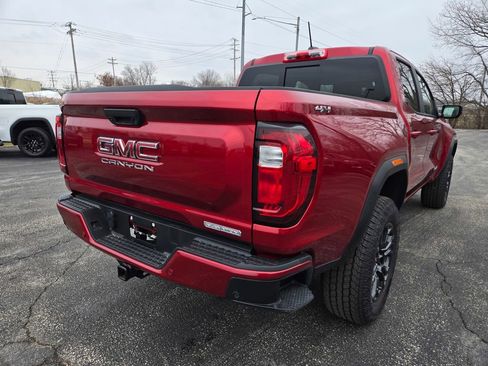 New 2025 GMC Canyon Elevation w/ Convenience Package image 4