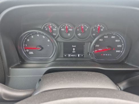 Used 2020 Chevrolet Silverado 1500 Custom Trail Boss w/ Custom Convenience Package AWD/4WD image 15