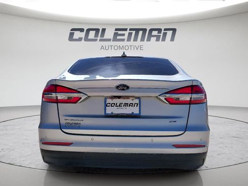 Used 2019 Ford Fusion SE FWD image 3