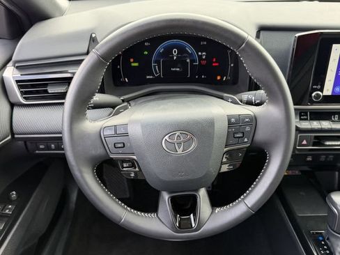 Certified 2025 Toyota Camry SE image 13