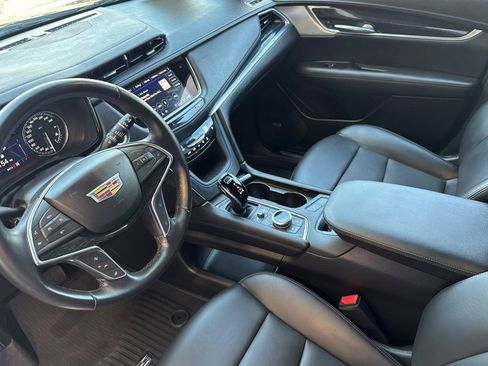Used 2023 Cadillac XT5 Premium Luxury AWD/4WD image 10