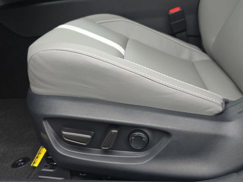 New 2026 Toyota Camry SE image 28