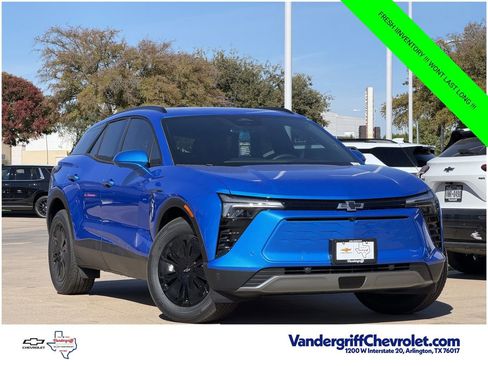 New 2026 Chevrolet Blazer EV LT w/ Super Cruise Package FWD image 2