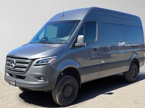 Used 2026 Mercedes-Benz Sprinter 2500 image 7