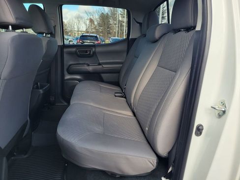 Used 2023 Toyota Tacoma SR image 31