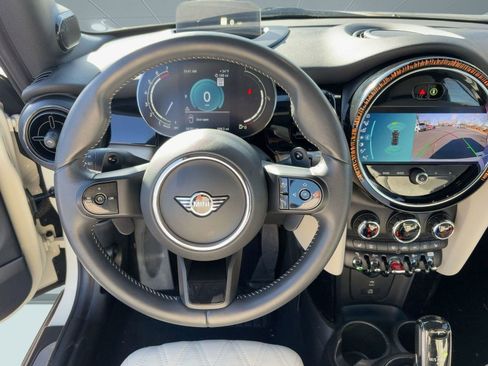 Certified 2023 MINI Cooper S image 25