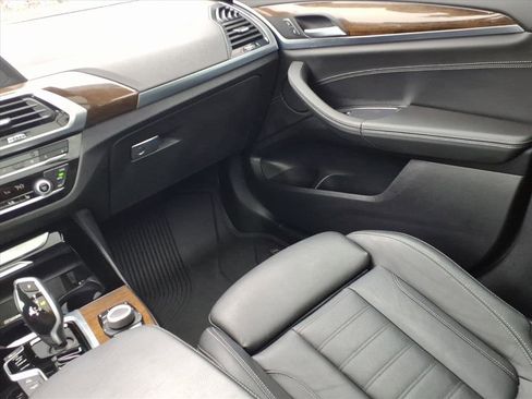 Used 2019 BMW X3 xDrive30i w/ Convenience Package image 18