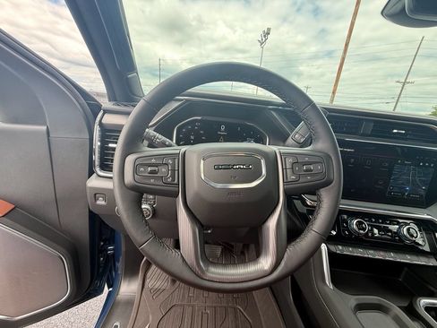 Used 2026 GMC Sierra 2500 Denali Ultimate w/ Max Trailering Package AWD/4WD image 16