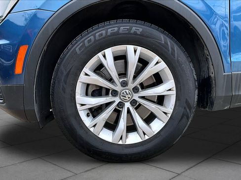 Used 2019 Volkswagen Tiguan S FWD image 11