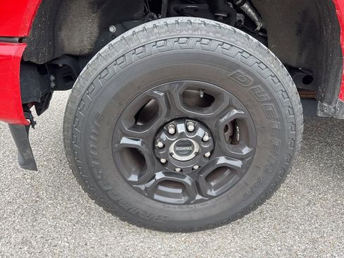 Used 2024 Ford F250 XL w/ STX Appearance Package AWD/4WD image 4