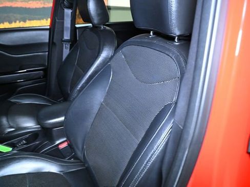 Used 2015 Kia Soul ! w/ Sun & Sound Package image 22