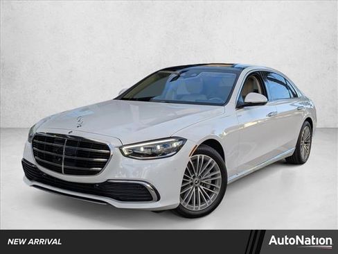 Used 2026 Mercedes-Benz S 500 4MATIC image 1