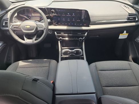 New 2026 Chevrolet Traverse LT FWD image 14