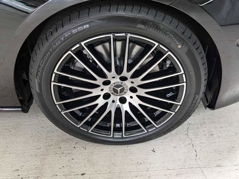 Used 2025 Mercedes-Benz C 300 4MATIC Sedan image 10