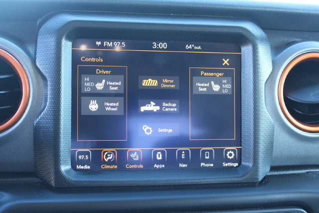 Used 2023 Jeep Gladiator Mojave w/ Cold Weather Group AWD/4WD image 27