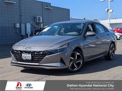 Used 2023 Hyundai Elantra SEL w/ Convenience Package