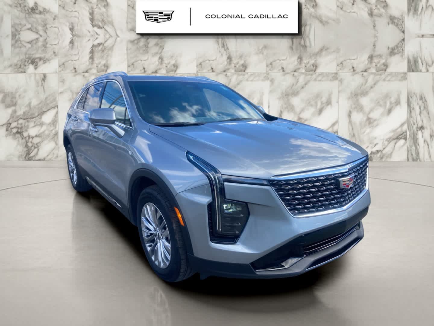 Used 2025 Cadillac XT4 Premium Luxury AWD/4WD image 6