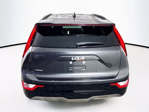 New 2025 Kia Niro Wind w/ Wind Preserve Package image 6
