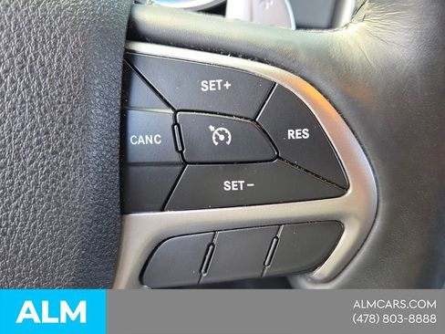 Used 2017 Jeep Grand Cherokee Altitude AWD/4WD image 26