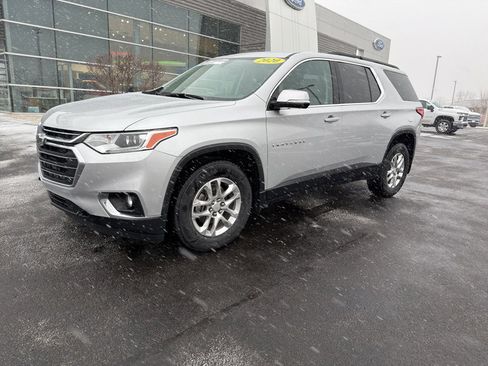 Used 2020 Chevrolet Traverse LT w/ LPO, Floor Liner Package image 2