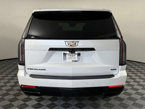 Used 2025 Cadillac Escalade Sport Platinum AWD/4WD image 7