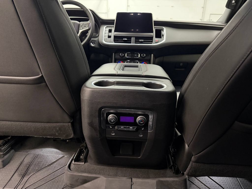 Used 2023 Chevrolet Suburban RST w/ Luxury Package AWD/4WD image 29