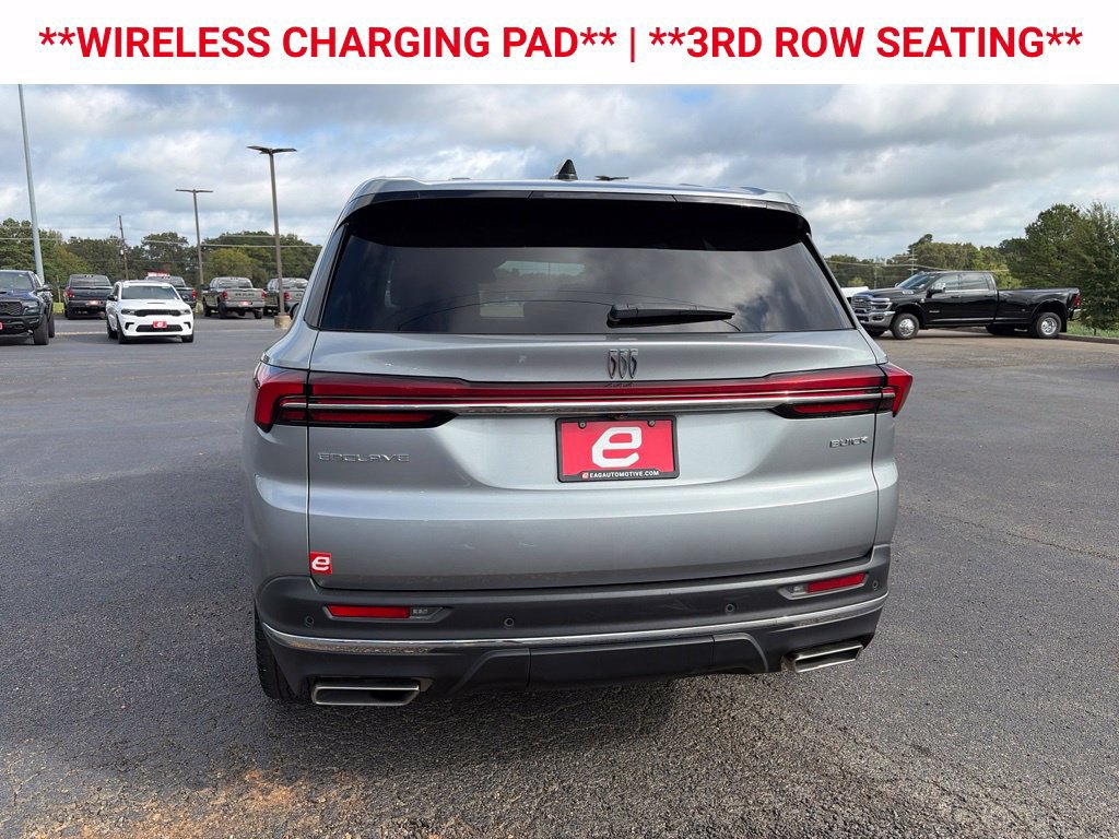 Used 2025 Buick Enclave Preferred FWD image 7