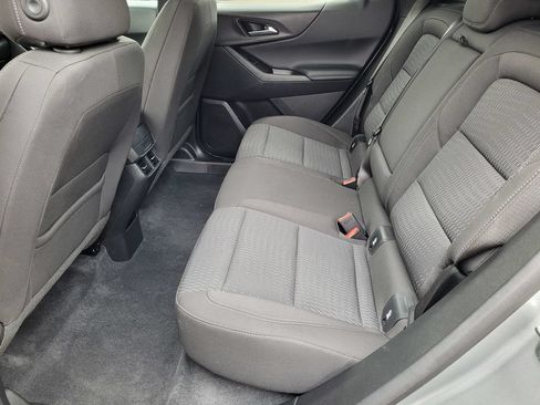 Used 2025 Chevrolet Equinox LT AWD/4WD image 8