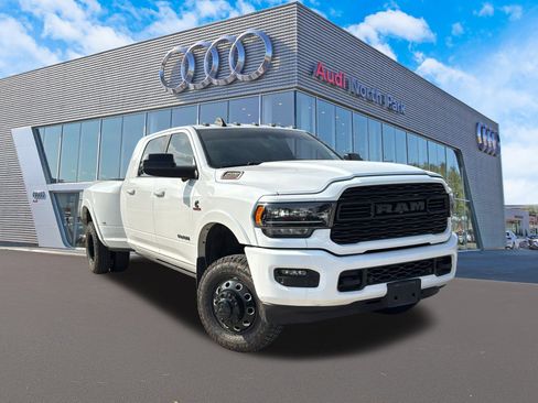 Used 2022 RAM 3500 Limited image 1