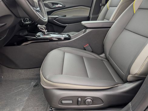 New 2026 Chevrolet Trax ACTIV w/ Driver Confidence Package image 7