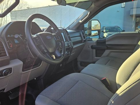 Used 2021 Ford F250 XL w/ STX Appearance Package AWD/4WD image 11