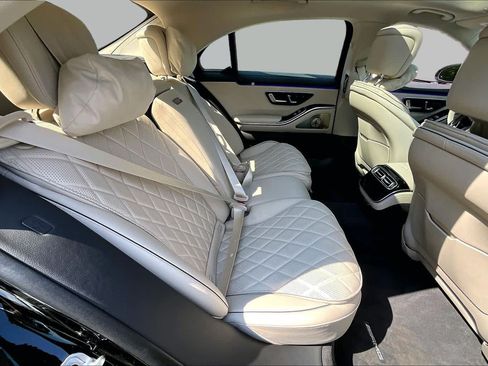 Used 2025 Mercedes-Benz S 580 4MATIC Sedan image 19