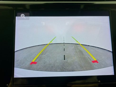 Used 2023 Jeep Grand Cherokee L Laredo image 20