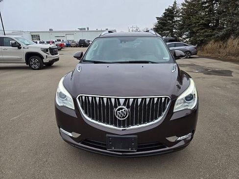Used 2015 Buick Enclave Leather w/ Trailering Package image 2